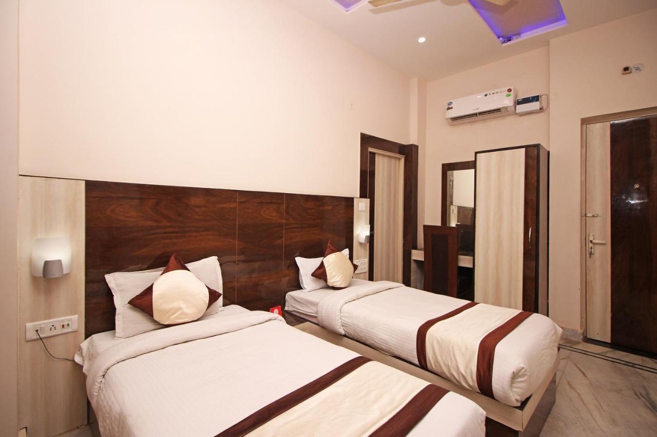 Oyo 3202 Hotel Gayatri Residency Agra  Exterior photo